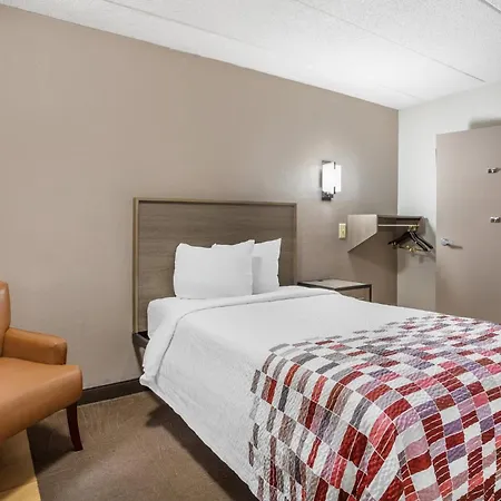 Red Roof Inn Tinton Falls-Jersey Shore Exterior photo